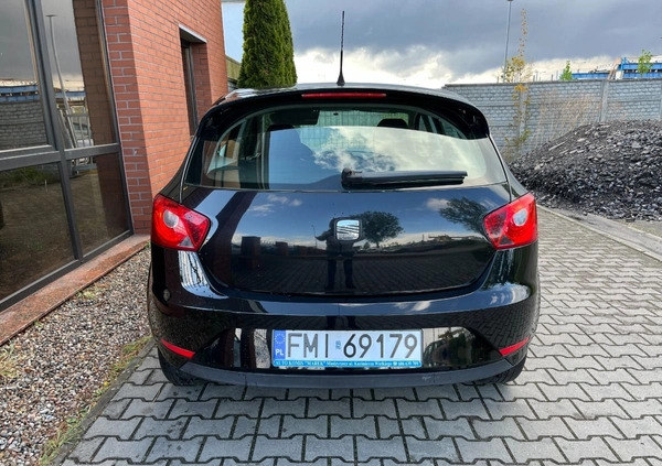 Seat Ibiza cena 22900 przebieg: 202000, rok produkcji 2015 z Szlichtyngowa małe 232